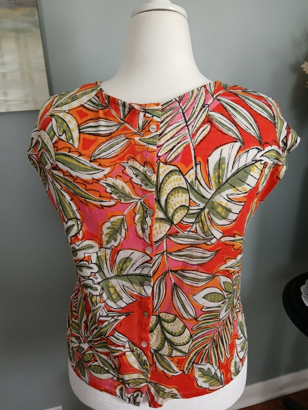 C&C California Orange Pink Tropical Leaf Button-Back Top